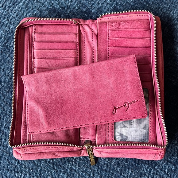 Junior Drake Pink Leather Zip Around Wallet Butter Soft Foldout Organizer - Picture 8 of 16